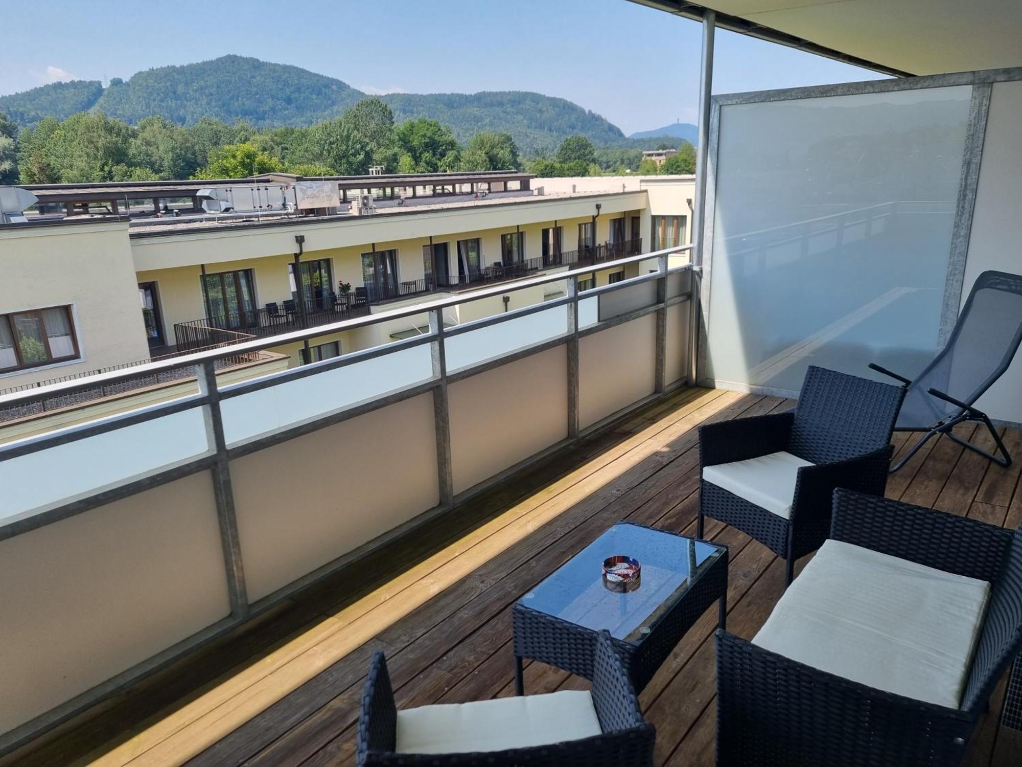 Traumapartment Neben Universitaet Und Lakeside In Klagenfurt Am Woerthersee ! Екстер'єр фото